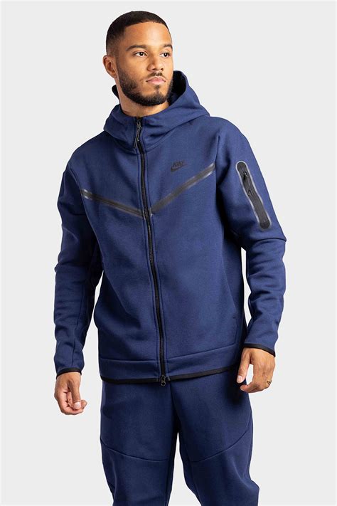 donkerblauw zwart nike tech fleece broek|Nike tech heren broeken.